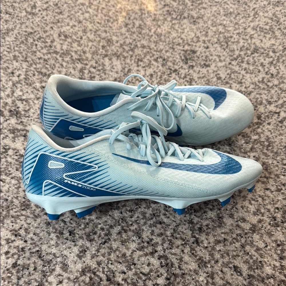 Nike Mercurial Vapor 16 Soccer cleats